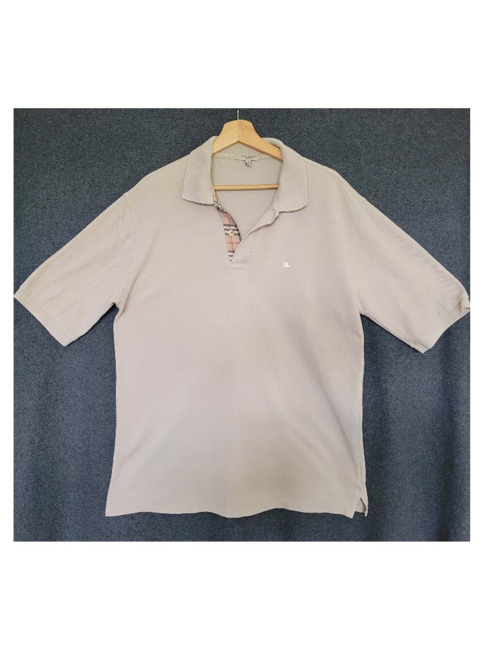**SOLD** Burberry Polo Shirt Beige Nova Check Equestrian Knight Short Sleeve M